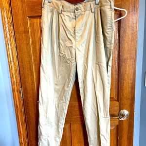 IZOD Khaki Pants 36/32